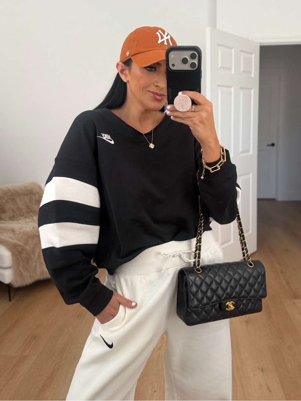 Nike sweatshirt small